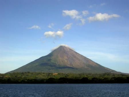 volcanes-nicaragua.jpg