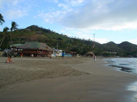 nicaragua-costa.jpg